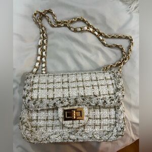 White and Gold tweed urban expressions crossbody bag